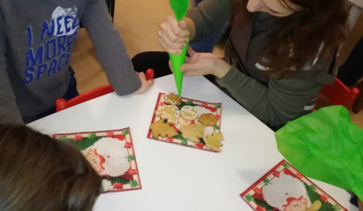 6. fotografia fotogalérie Vianočná dielnička