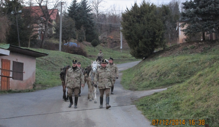 1. fotógaléria fotózás Husári  v Čučme 2014