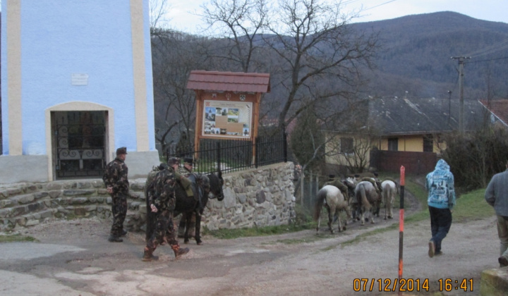 5. fotógaléria fotózás Husári  v Čučme 2014