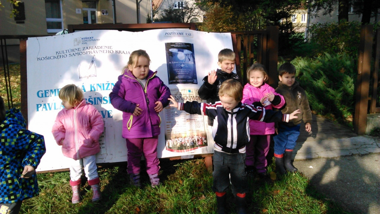 Fotografia fotogalérie Výletík do knižnice