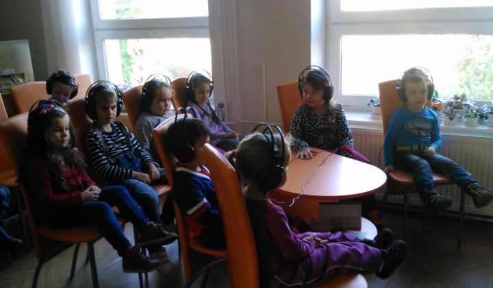 11. fotografia fotogalérie Výletík do knižnice