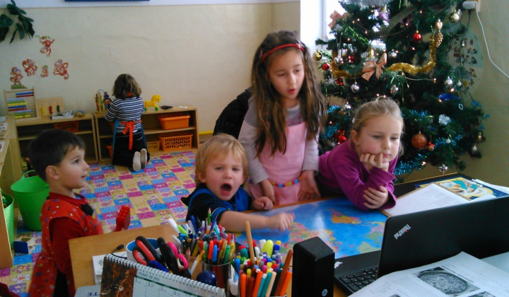 9. fotografia fotogalérie Pečieme v materskej škole na vianoce
