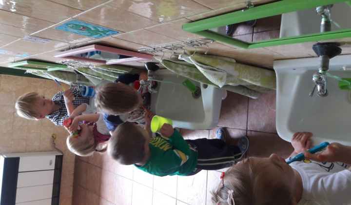 12. fotografia fotogalérie Prvý deň v mš 2016/2017